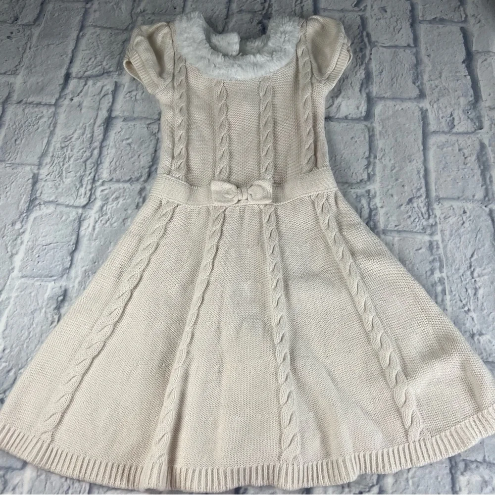 The children's place 5T sweater dress, faux fur trimmed
